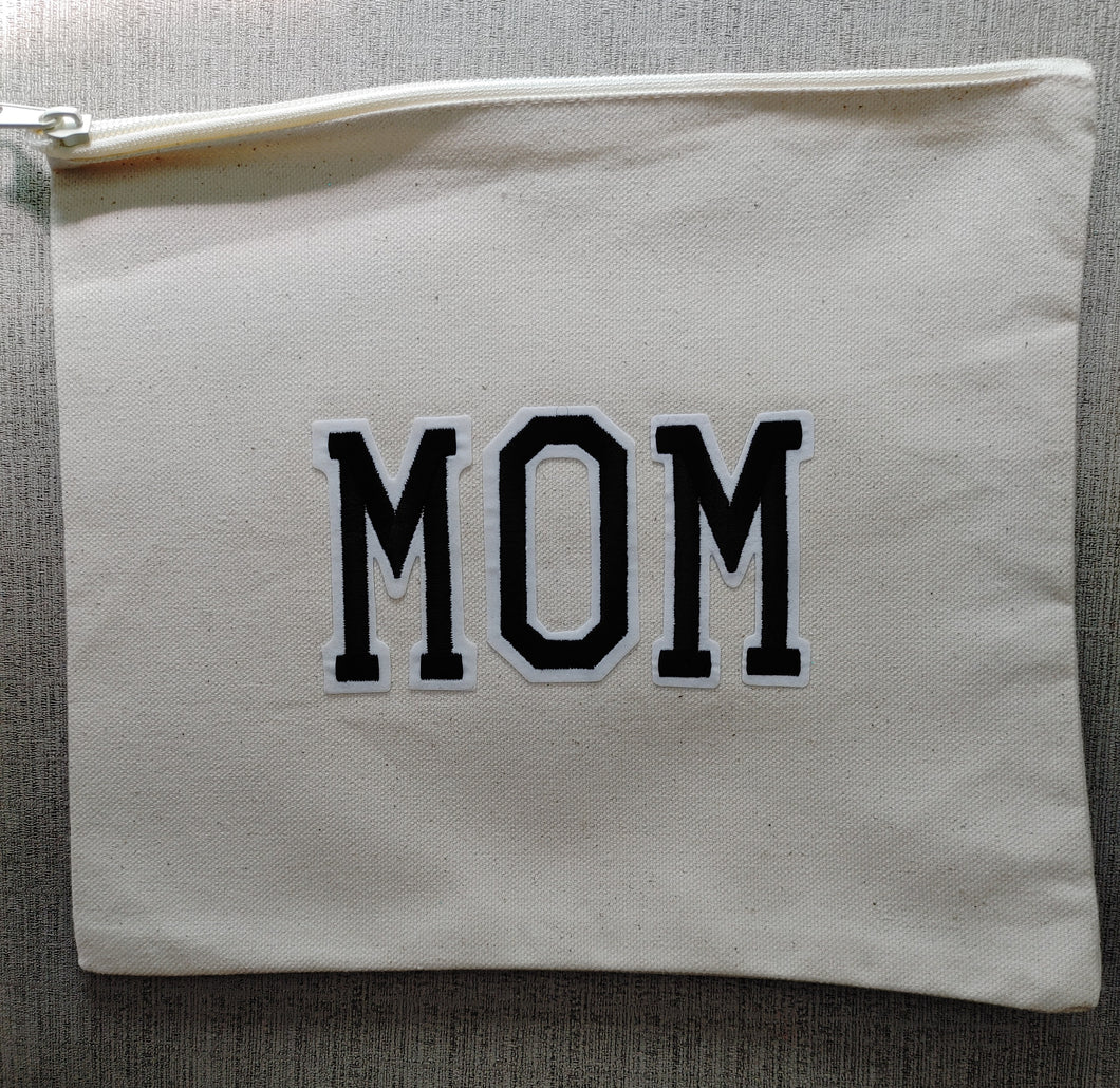 Pencil Pouch: Mom